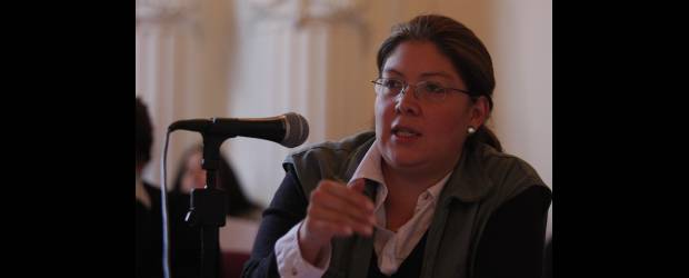 Fraude electoral y político, sombra de las elecciones | Colprensa, Christian Castillo | Para Alejandra Barrios, directora nacional de la MOE, son más preocupantes los problemas de corrupción electoral que la violencia. Subrayó que es necesario que la Unidad de Delitos especializada en Delitos Electorales entre a funcionar pronto y que los ciudadanos denuncien las irregularidades.