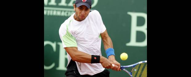 Farah dejó ir un triunfo que tenía en sus manos | Archivo | A Robert Farah le queda el consuelo del torneo de dobles, en el que hará pareja con Juan Sebastián Cabal. Debutarán mañana.