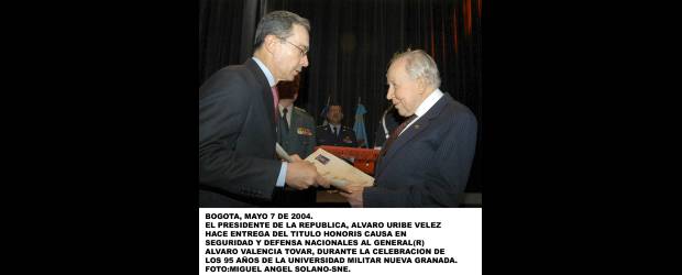 General Álvaro Valencia Tovar | General Álvaro Valencia Tovar