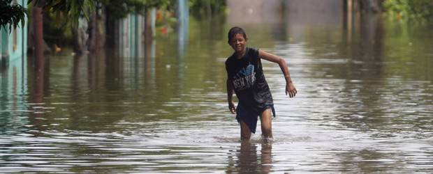 Matthew se degradó a depresión tropical | Reuters | En Honduras, Matthew causó numerosas inundaciones.