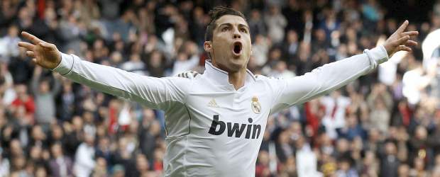 Real Madrid y Barcelona afrontan un enero frenético | Reuters | Cristiano Ronaldo, del Real Madrid, comanda la clasificación de goleadores con 21 goles. Aventaja en 4 a Lionel Messi del Barcelona.
