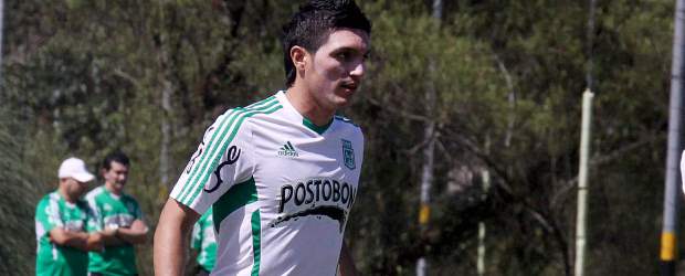 Equilibrio verde debe llegar con Torres | Julio César Herrera | Daniel Torres, quien se crió en Cáqueza, Cundinamarca, y también ha jugado de defensor, tendrá hoy la misión de evitar que Giovanni Hernández le genere fútbol ofensivo al Junior en el estadio Metropolitano de Barranquilla.