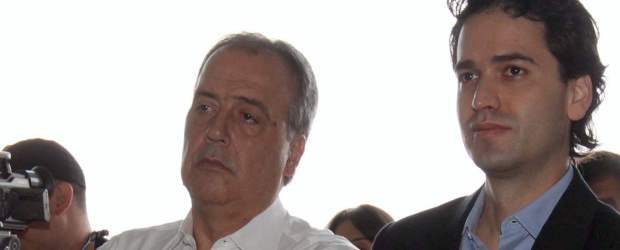 Estuvimos en cañadas oscuras: Horacio Vélez | Manuel Saldarriaga | David Escobar Arango, a la derecha, reemplazará en la presidencia de Une a partir del 3 de enero de 2012 a Horacio Vélez De Bedout, quien pasa al Idea.