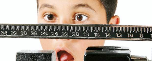 La pelea no se gana con cirugías | Shutterstock | Disminuir el sedentarismo y modificar las dietas de los menores son tratamientos más recomendables que intervenirlos quirúrgicamente, dicen los especialistas.