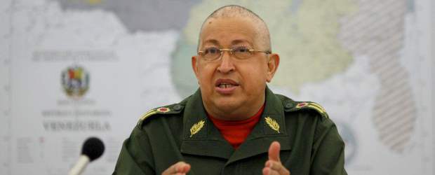 Chávez se someterá a exámenes médicos en Cuba | Archivo | El presidente de Venezuela dijo que viajará el próximo fin de semana para someterse a nuevos exámenes que permitan verificar la "ausencia de células malignas" en su cuerpo.
