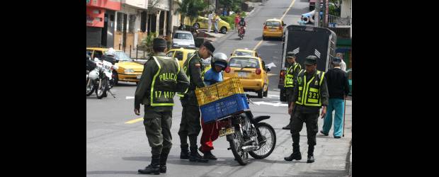 Pacto entre combos es visible: concejales | Archivo | La mayoría de los concejales de Medellín está de acuerdo en que no es con aumento de fuerza pública con que se refuerza la seguridad en la ciudad, sino con el mejoramiento de las estrategias.