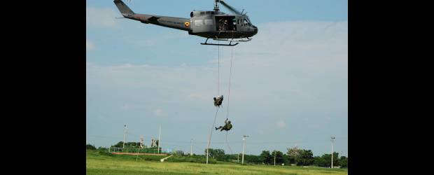 Acuerdo con E.U. es legal, dice Betancur | Archivo | La base de la Fuerza Aérea Colombiana, en Malambo (Atlántico), es una de las incluidas en el convenio de cooperación militar con E.U. Es la única sobre la Costa Caribe. Las de Apiay y Palanquero están en el centro del país.