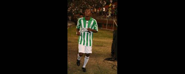 Marcar goles y jugar bien es mi tarea: Pabón | Cortesía, Día Del Fútbol Antioqueño | Dorlan Pabón, el Día del Fútbol Antioqueño y adiós a René. Hizo gol.