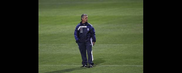 Rueda es el nuevo técnico de Ecuador | Archivo | Reinaldo retomará el proceso colombiano en el fútbol de Ecuador.