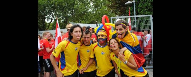 Vuelan hacia el título mundial | Tomada De Wjuc2010, Heilbroon-alemania | Parte del grupo de colombianos que dejan en alto el nombre del país en el Campeonato Mundial juvenil que se cumple en canchas de Alemania. Andan felices.