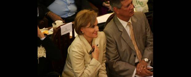 Sandra Morelli es la contralora | Colprensa | Sandra Morelli es autora de más de 35 obras, dentro de los cuales figura La Corte Constitucional: un papel institucional por definir, que mereció premio.