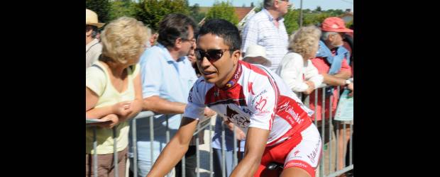 Con el pedal, Café de Colombia exporta su aroma | Cortesía Gilberto Chocce, Niort, Francia | Darwin Atapuma es carta de Colombia para el Tour del Porvenir que se disputará en Francia a comienzos de septiembre. El nariñense es escalador.
