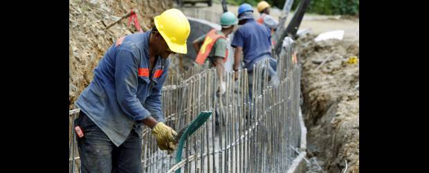 Manejo de Ituango, con ritmo de EPM | Archivo | Trabajos de construcción de vías que conectarán la central hidroeléctrica.