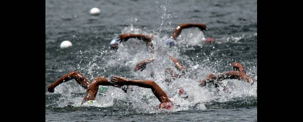 El triatlón, al calor de Guatapé | | Archivo
