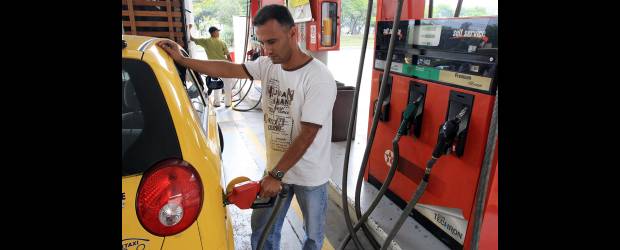 Continúa estable precio de gasolina | Archivo | El Ministerio de Minas informó que el precio internacional del petróleo y la tasa de cambio permitieron dejar estable el valor de la gasolina en octubre.