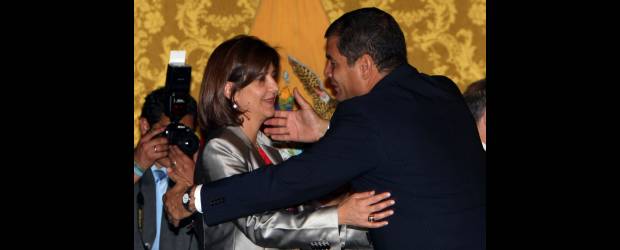 Detalles que enamoran | Ap, Quito, Ecuador |