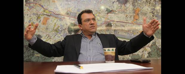 Alonso, el hombre... Salazar, el alcalde | Hernán Vanegas | El alcalde Salazar afirma que la ciudad tuvo un momento de mucha laxitud con los grupos delincuenciales, que lograron permear la institucionalidad.