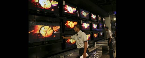 Mayor empleo ayudó al récord del comercio | Archivo | Artículos de tecnología, especialmente los televisores LCD, han tenido muy buen dinamismo. Al cierre de noviembre, las ventas de estos productos aumentaron un 26 por ciento frente a noviembre de 2010.