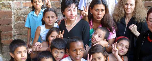 Lina Moreno ya se siente livianita | Fotos: Archivo | Las obras sociales fueron una de las prioridades de Lina Moreno durante su tiempo como Primera Dama. La foto es en los talleres de la Fundación Solidaria La Fraternidad, en Niquitao, en el año 2003.