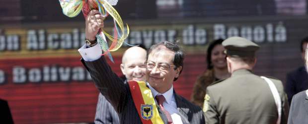 Gustavo Petro buscará prohibir el porte de armas las 24 horas del día en Bogotá | Colprensa | Gustavo Petro esbozó este domingo cuál será su plan de trabajo para su periodo como alcalde.
