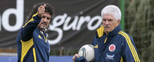 ¿Es el fin de la pareja Álvarez-Comesaña? | Archivo | Comesaña, der., no seguirá cumpliendo el papel de asistente técnico en la era de Leonel Álvarez.