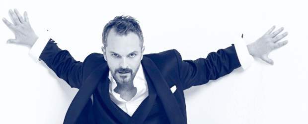 Bosé suena a Por ti |