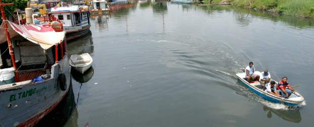 Ciencia se lleva la mejor tajada en las regalías | Archivo | El Puerto de Turbo también es otro proyecto que hoy está por fuera de las regalías de 2012 pero, según el senador Juan Carlos Vélez, ya se logró incluir en el Plan Nacional de Desarrollo.