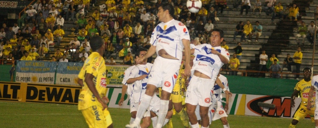 Huila empató con San José como local | Colprensa | En condición de local Huila empató a un gol frente a San José de Oruro en el primer encuentro de la segunda ronda de la Copa Sudamericana.