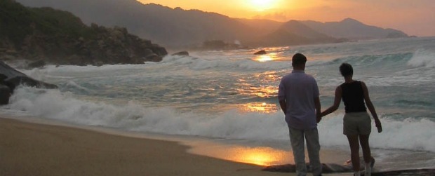 Santa Marta entre las 10 mejores | Lilliana Vélez De Restrepo | A solo 34 kilómetros de la ciudad se encuentra el Parque Nacional Natural Tayrona, el más visitado por la imponencia de sus playas y el color de su mar. Para los indígenas que habitan la Sierra Nevada de Santa Marta este lugar es el corazón del mundo.