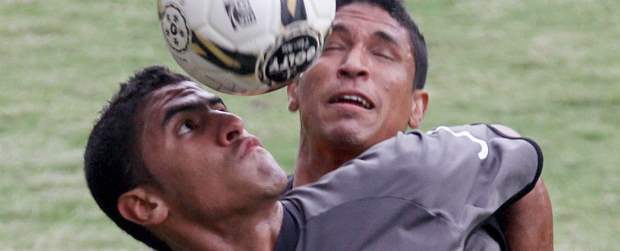 DIM lucha por aumentar racha ganadora | Róbinson Sáenz | Santiago Tréllez figura como uno de los delanteros del cuadro escarlata para esta noche, en el juego en Barranquilla.