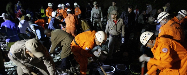 Buscan víctimas de alud en Brasil: ya van 173 muertos | Reuters | Los socorristas buscan a decenas de desaparecidos y temen que estén sepultados.