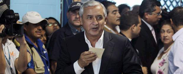 AP | Otto Pérez Molina se puso al frente de los resultados electorales en Guatemala. | AP | Otto Pérez Molina se puso al frente de los resultados electorales en Guatemala.