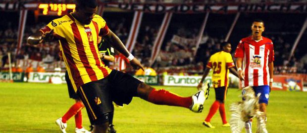 Luis Moreno salió del Pereira | Archivo | El panameño, recordado por patear una lechuza que luego murió, es uno de los nueve futbolistas que salieron Deportivo Pereira.
