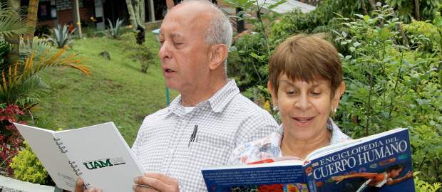 Abre una U para nuevos adultos mayores | Donaldo Zuluaga | Don Gustavo Zapata González el primero en inscribirse al programa.
