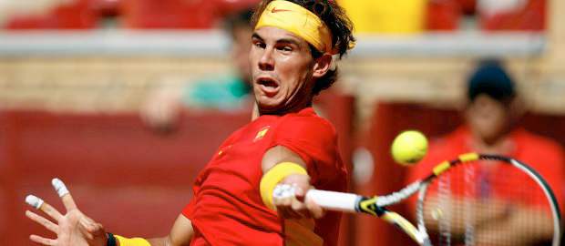 En la lucha por la Ensaladera, Djokovic se retira y Nadal gana | Reuters | Nadal superó a Gasquet sin problemas en la plaza de toros de Córdoba, España.