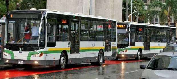El transporte masivo rueda en el país con muchos problemas |