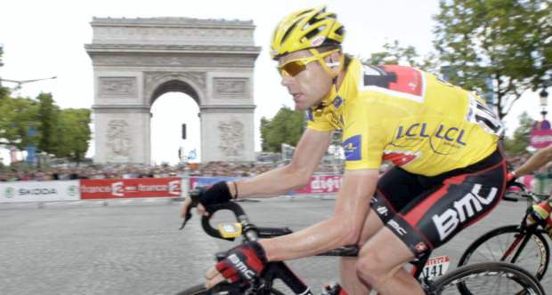 Cadel Evans ganó el domingo el Tour de Francia, convirtiéndose en el primer australiano en capturar el título más prestigioso del ciclismo. | Reuters | Cadel Evans ganó el domingo el Tour de Francia, convirtiéndose en el primer australiano en capturar el título más prestigioso del ciclismo.