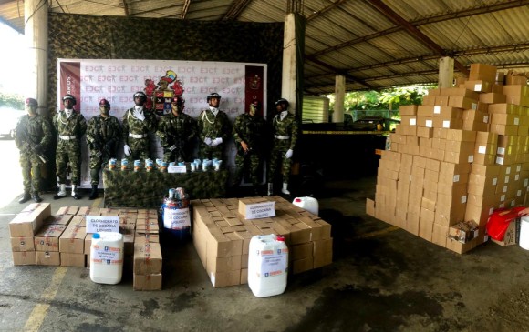 Las autoridades colombianas se incautaron de una tonelada de cocaína que iba a ser enviada a Bélgica por el frente Oliver Sinisterra de las disidencias de las Farc. Foto: @Ejercito_Div3