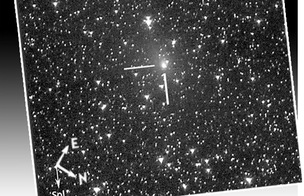 Cómo coger un cometa por la cola | Cortesía Nasa | Epoxi se aproxima a su objetivo, el cometa Hartley 2. Durante su misión ha viajado 5.144 millones de kilómetros en una compleja ruta. El cometa es visible a simple vista desde la Tierra.