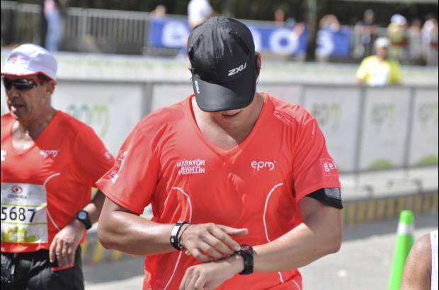 Esteban Jaramillo y Sebasti&#225;n Salazar - M&#225;s de 10 mil competidores se dieron cita en esta hist&#243;rica cita deportiva que se corr&#237;a en las modalidades de 5, 10, 21 y 42 kil&#243;metros.