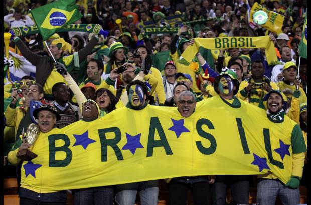 AP - La selecci&#243;n brasile&#241;a mostr&#243; toda su potencia ofensiva en el segundo tiempo para vencer 3-1 a Costa de Marfil por el Grupo G.