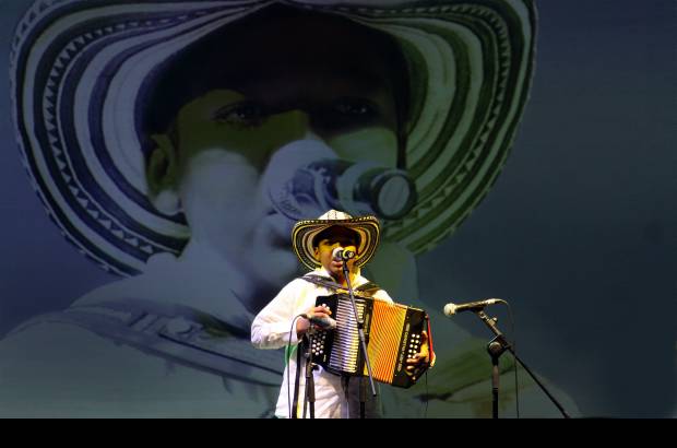 Hern&#225;n Venegas - El rey infantil vallenato descrest&#243; con su talento.