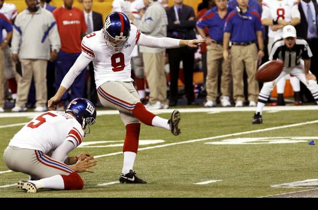 Reuters - El momento decisivo fue cuando Brady, después que la defensa de los Patriots no había permitido a los Giants reaccionar en la siguiente posesión tras la anotación de los Patriots, mandó un envió que le fue interceptado.