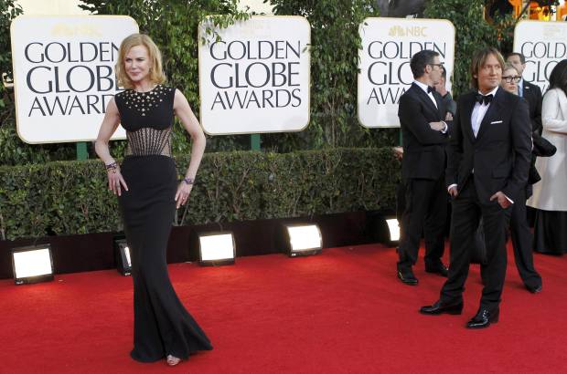 Reuters - Nicole Kidman de Alexander McQueen, negro con bordados dorados y rejilla.