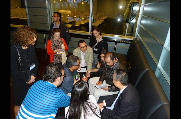 - La prensa latinoamericana dialog&#243; con el japon&#233;s Hide Harada, quien encabez&#243; el equipo de desarrollo de la Toughpad.