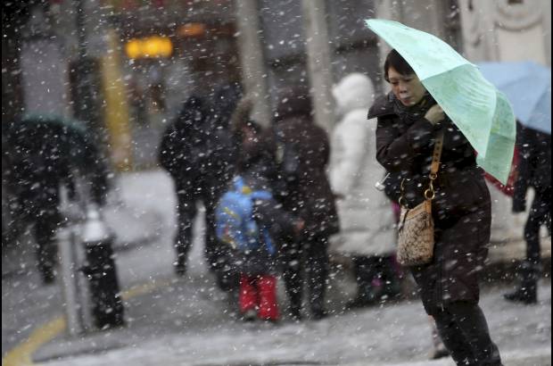 AP - Connecticut, Providence, Rhode Island, y el &#225;rea de Boston, recibir&#225;n hoy entre 60 y 76 cent&#237;metros nieve.