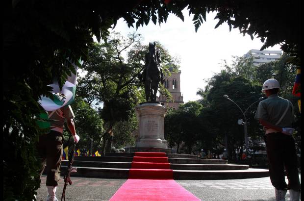 R&#243;bison S&#225;enz - Con un Tedeum se celebr&#243; en Medell&#237;n el aniversario 201 de la Independencia de Colombia.