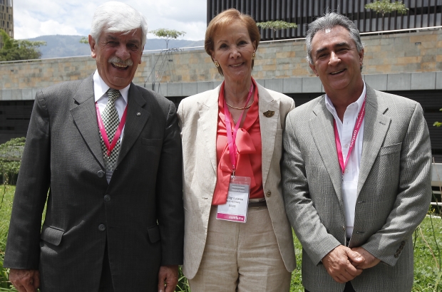 Fotos Julio C&#233;sar Herrera - Francisco Sierra, Beatriz Uribe y Juan Rafael Arango.