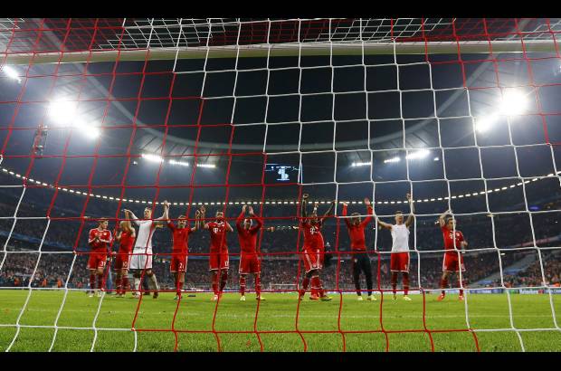 Reuters - El Bayern cerr&#243; la serie con un marcador agregado de 4-2 y sigue encaminado a un doblete en el torneo tras el t&#237;tulo del a&#241;o pasado.