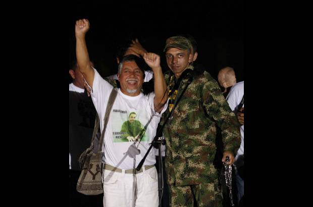 Mario Franco, Colprensa - Moncayo rompi&#243; las cadenas del secuestro.